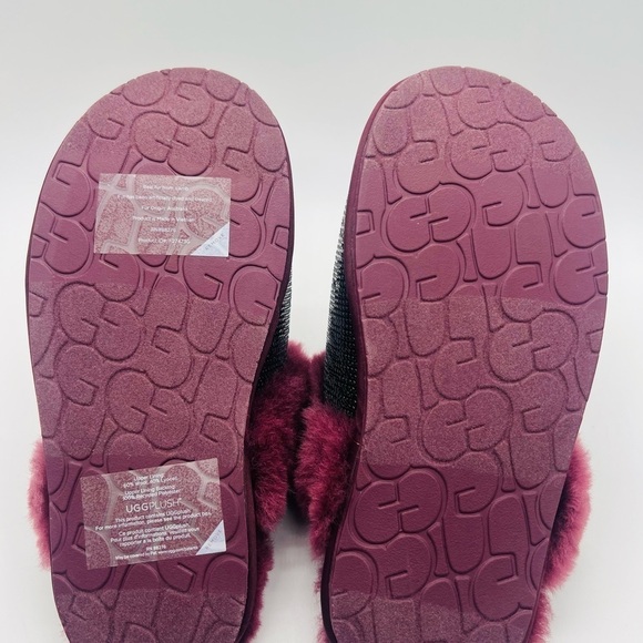 UGG WOMEN’S BURGUNDY SLIPPERS WITH SEQUENCE SIZE 6 NWT - Picture 9 of 12